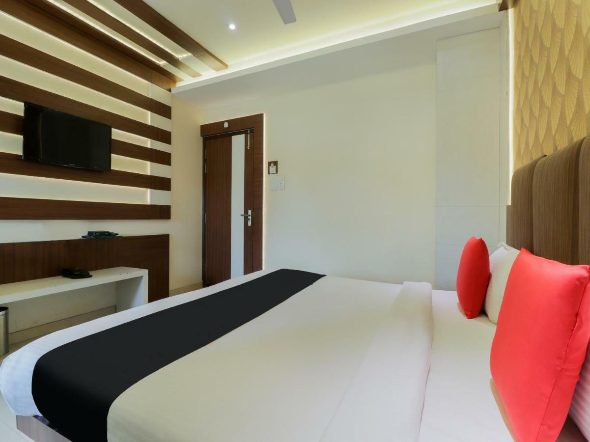 Capital O 46218 Royal Cottage Suite Kanpur Exterior photo